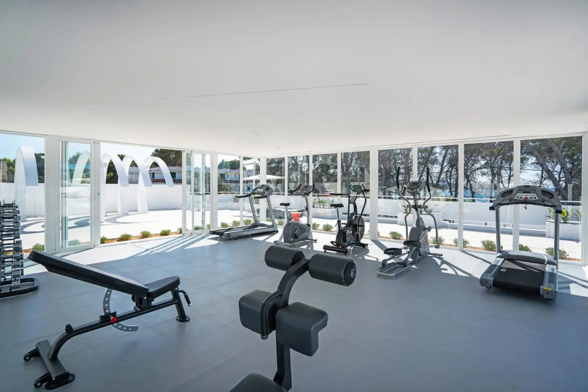 Отель THB Naeco Ibiza - Adults Only