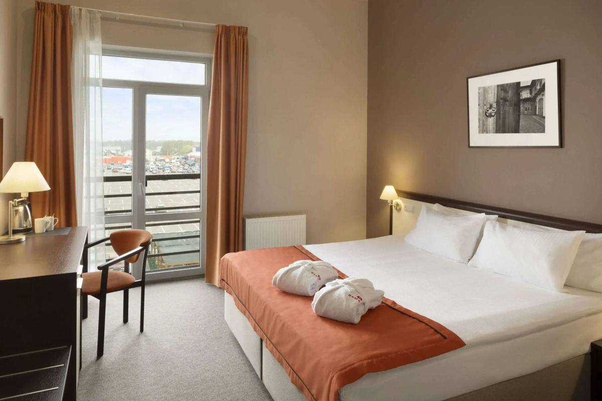 Отель Ramada by Wyndham Львов