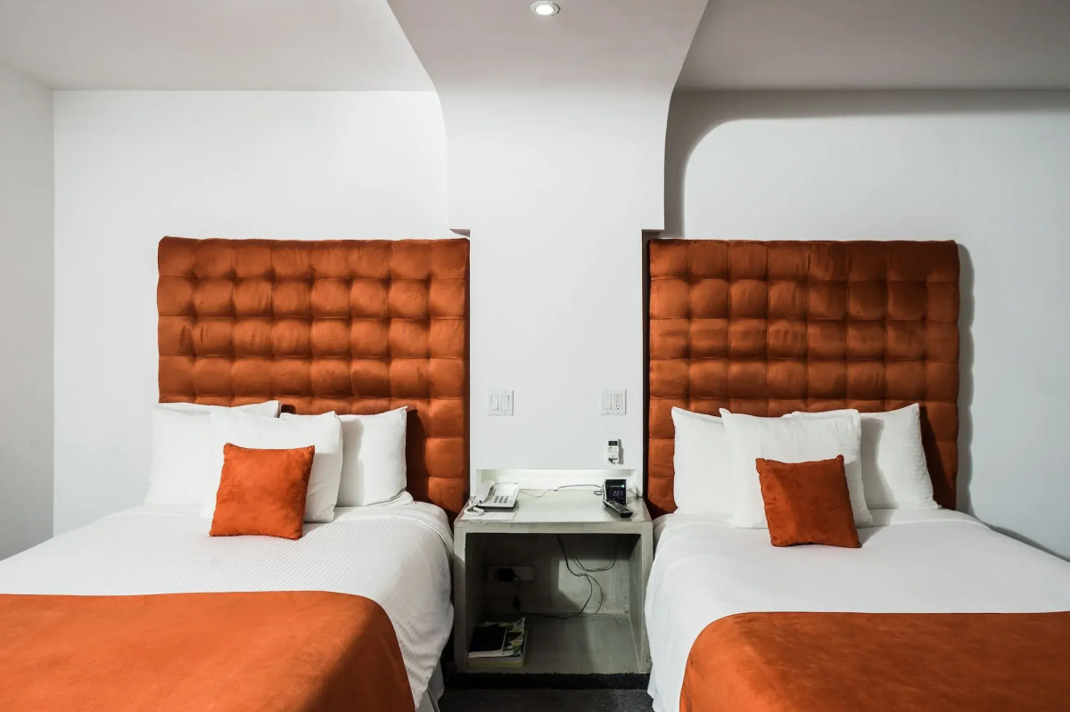 Riande Aeropuerto Hotel & Casino