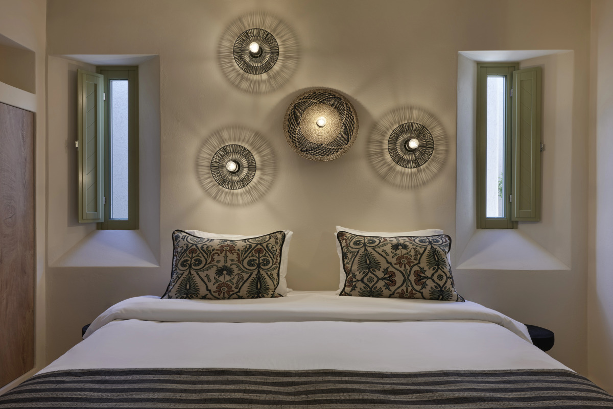 Aeon Suites - Adults Only