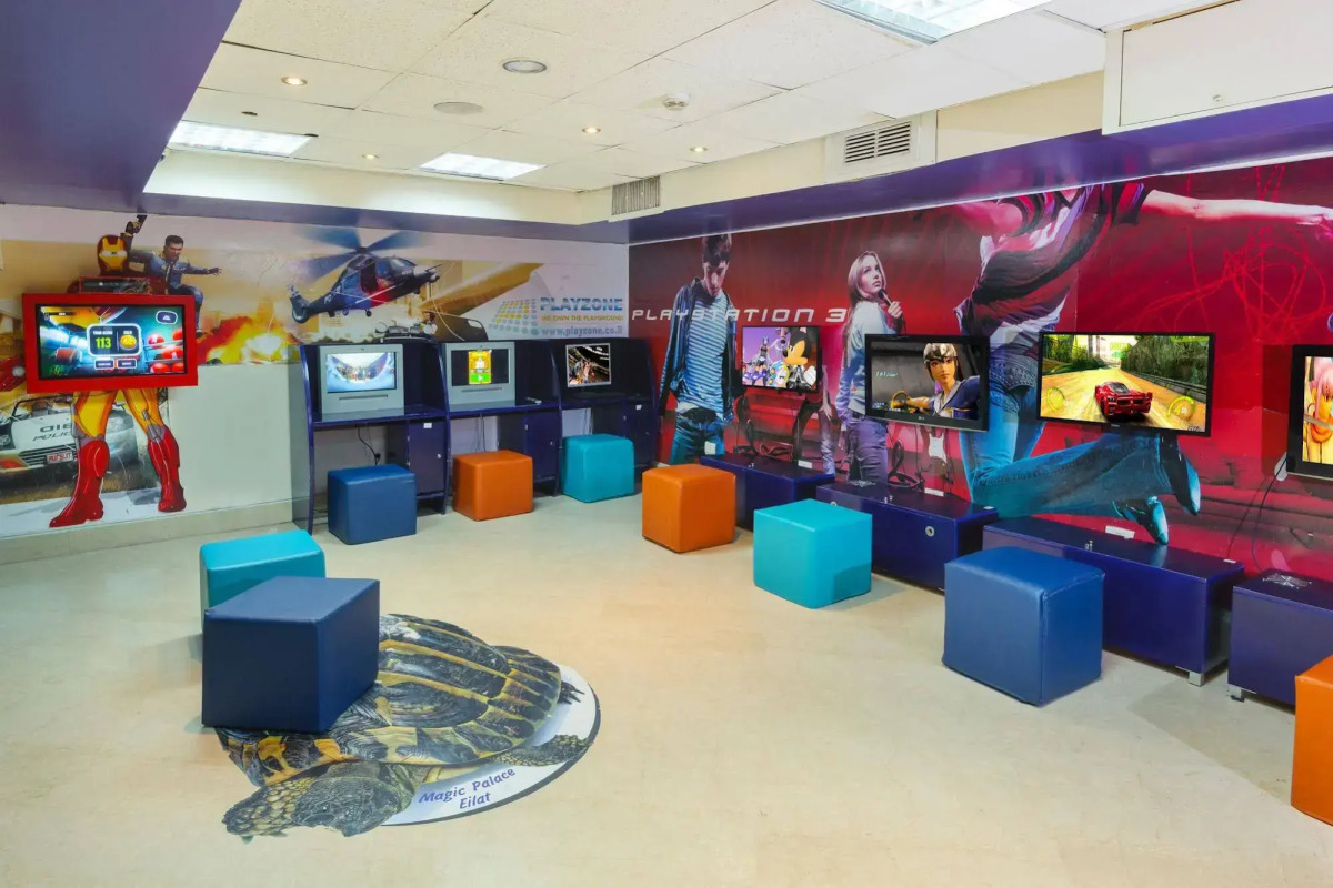 U Magic Palace Hotel