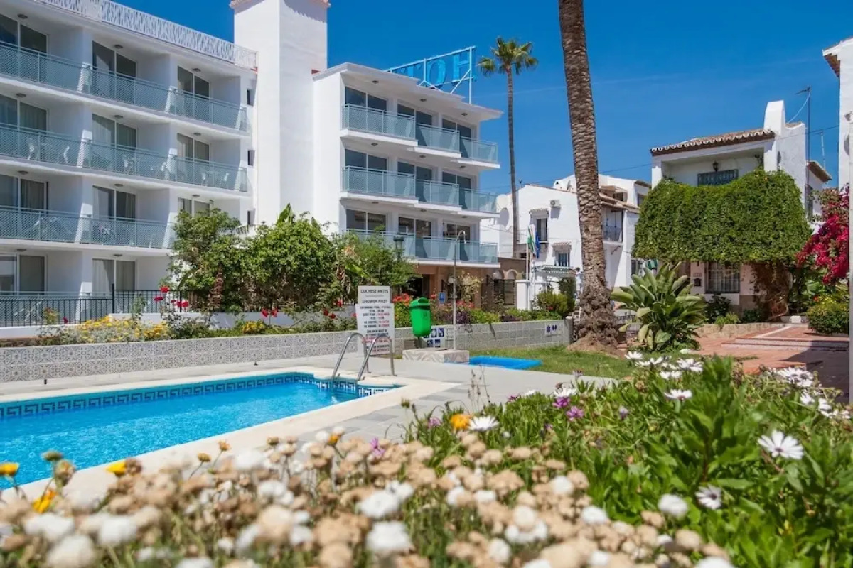 Aptos Pueblo Andaluz  Nerja