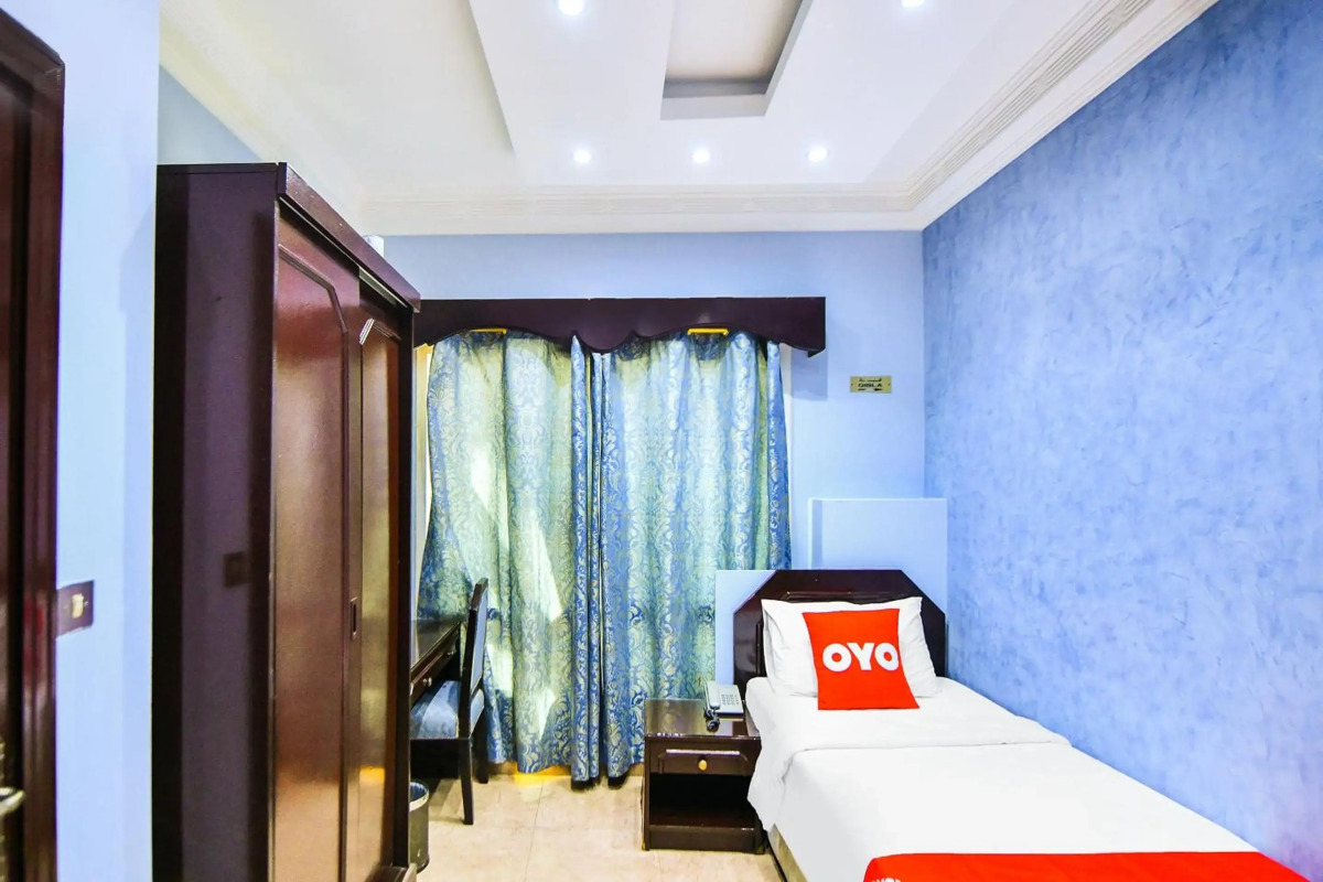 OYO 137 Marina Hotel