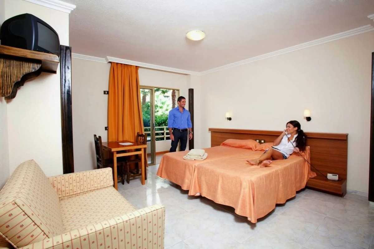 Apartamentos Be Smart Florida Plaza