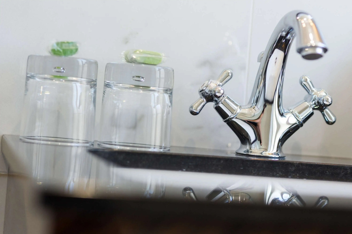 The Jay Hotel by HappyCulture