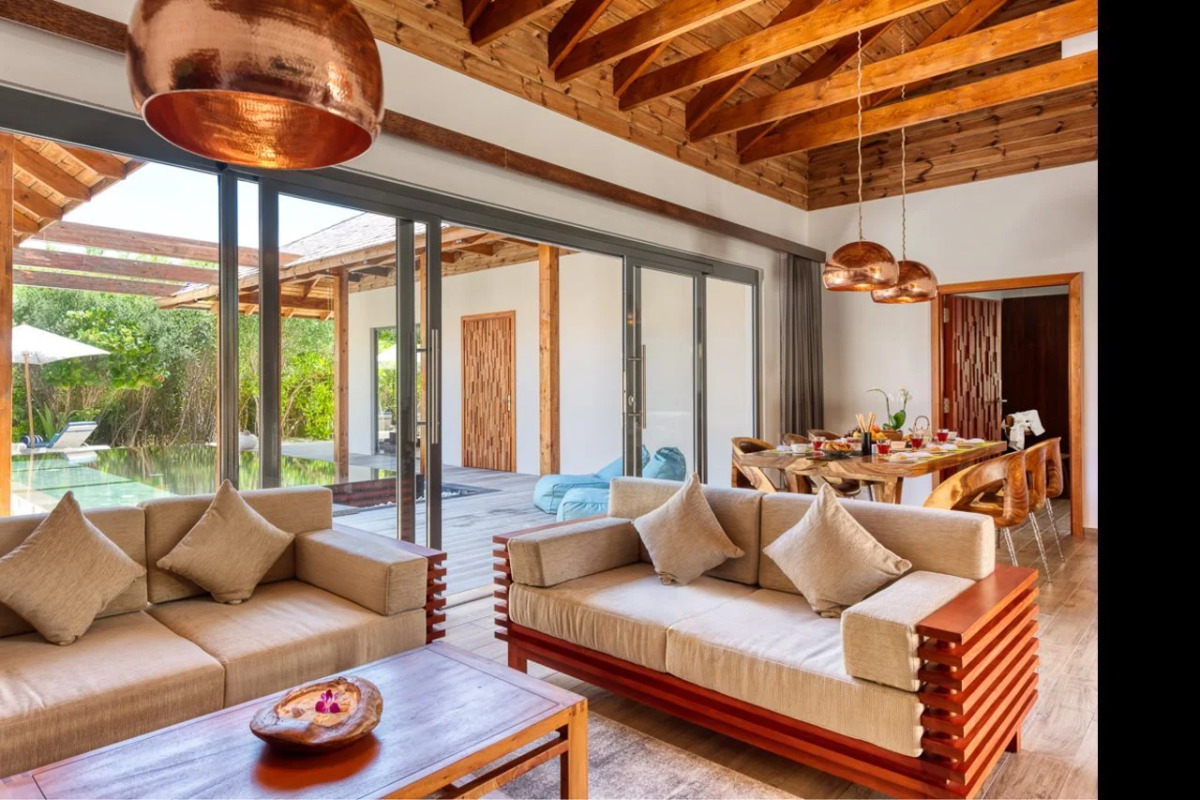 Kuredhivaru Resort & Spa Maldives