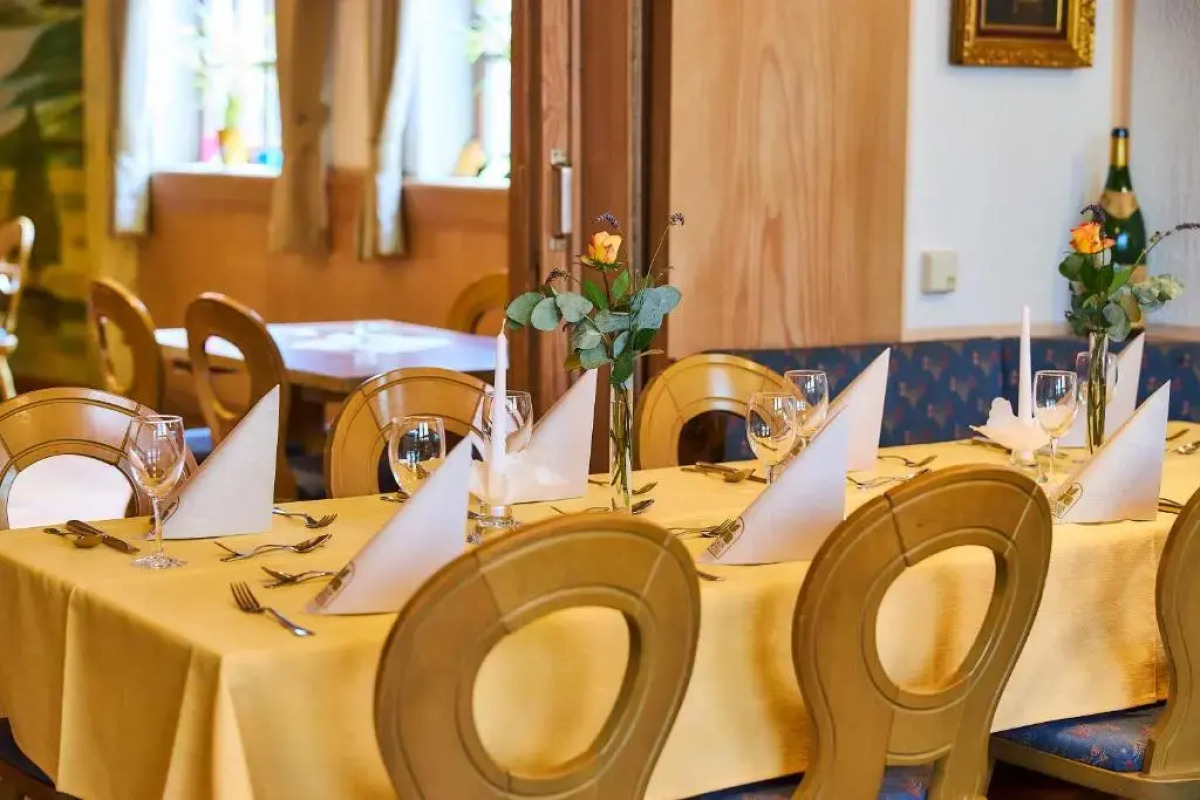 Flair Hotel Weinstube Lochner