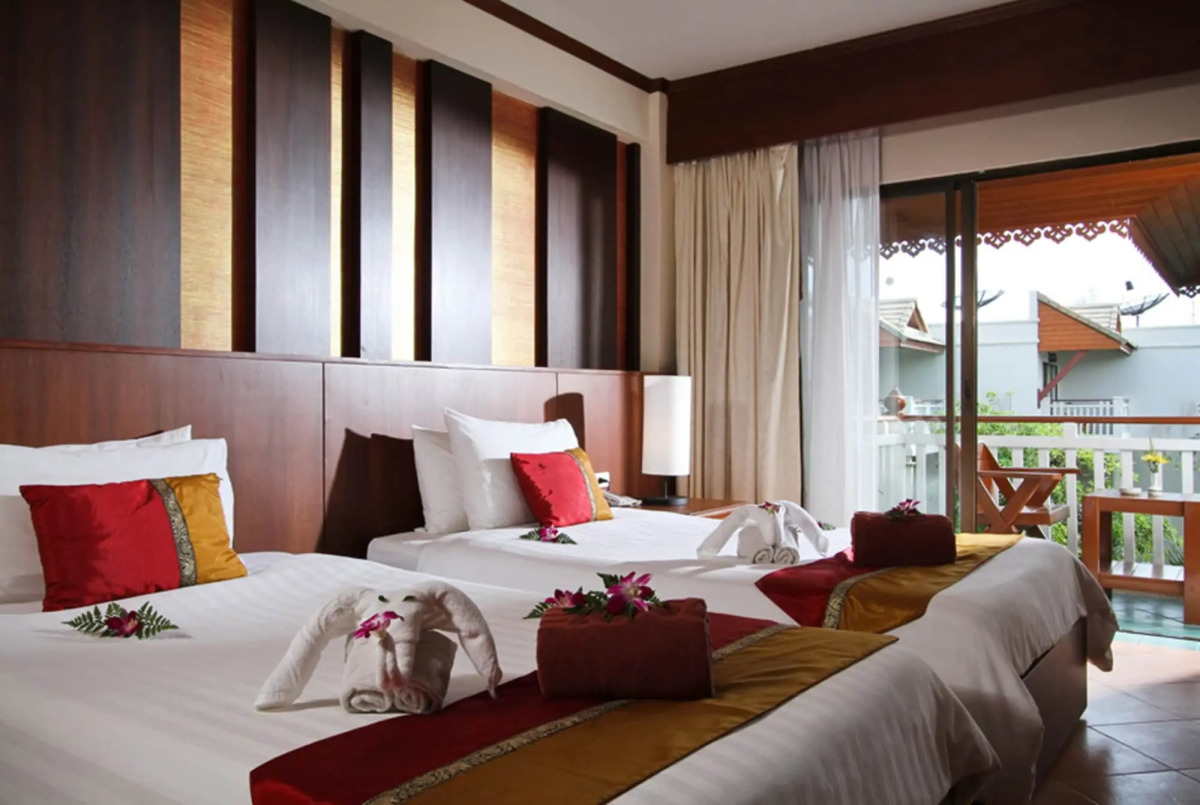 Baan Karonburi Resort