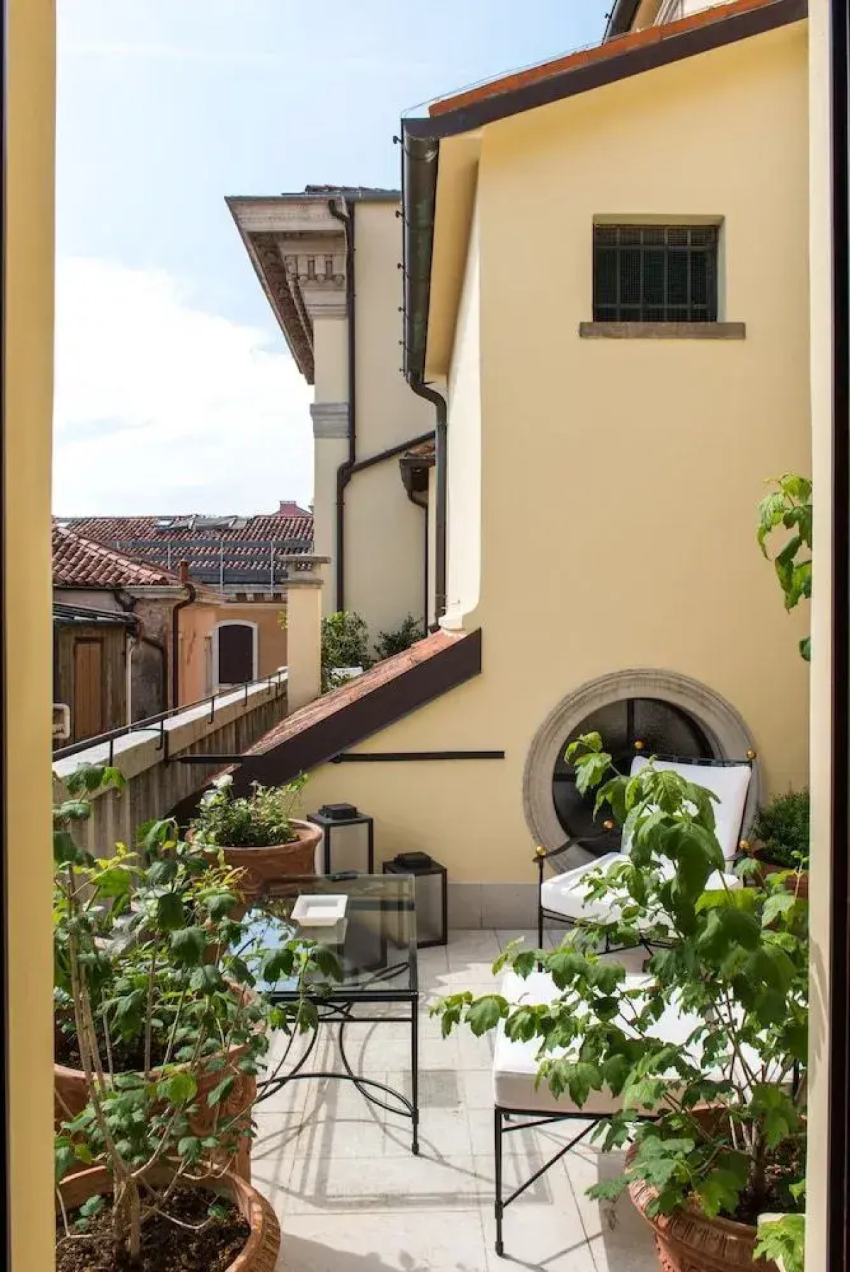 Nolinski Venezia - Evok Collection