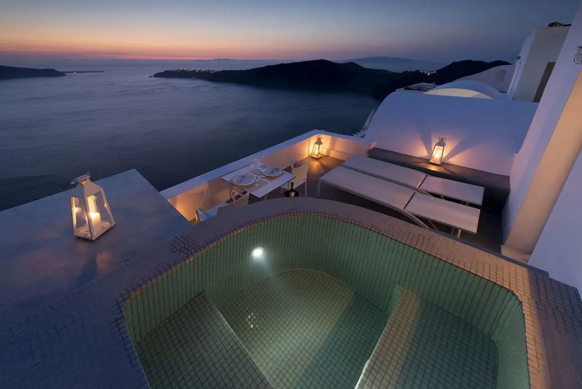 Regina Mare Adults Only