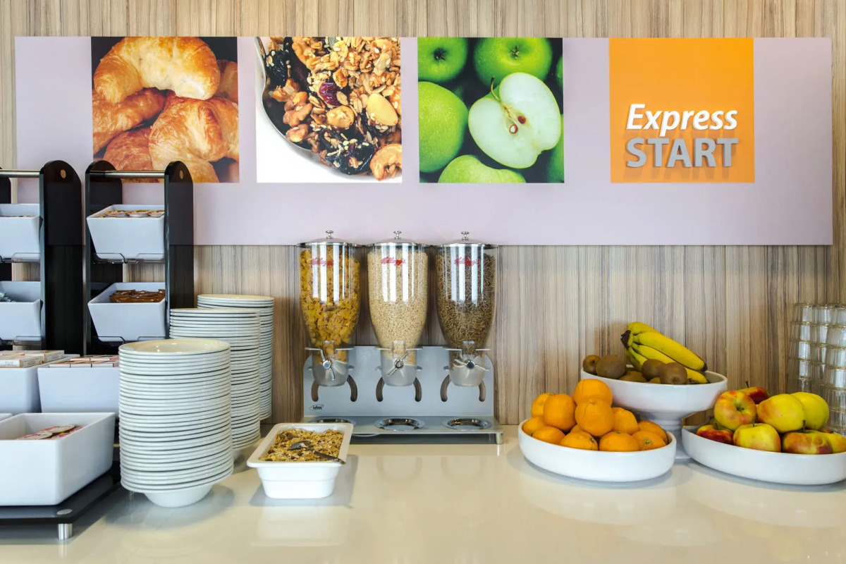 Holiday Inn Express Rotterdam - Central Station by IHG