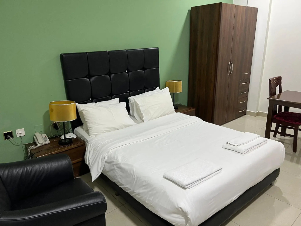 Sovereign Hotel - Marriage Certificate Required