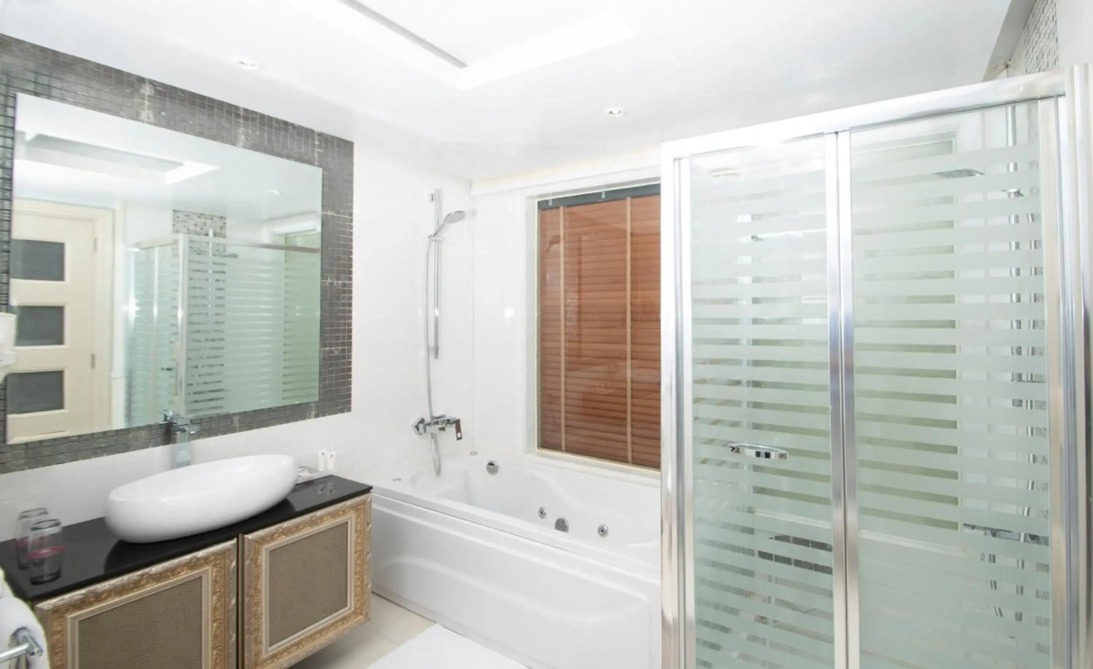 Charmillion Club Resort