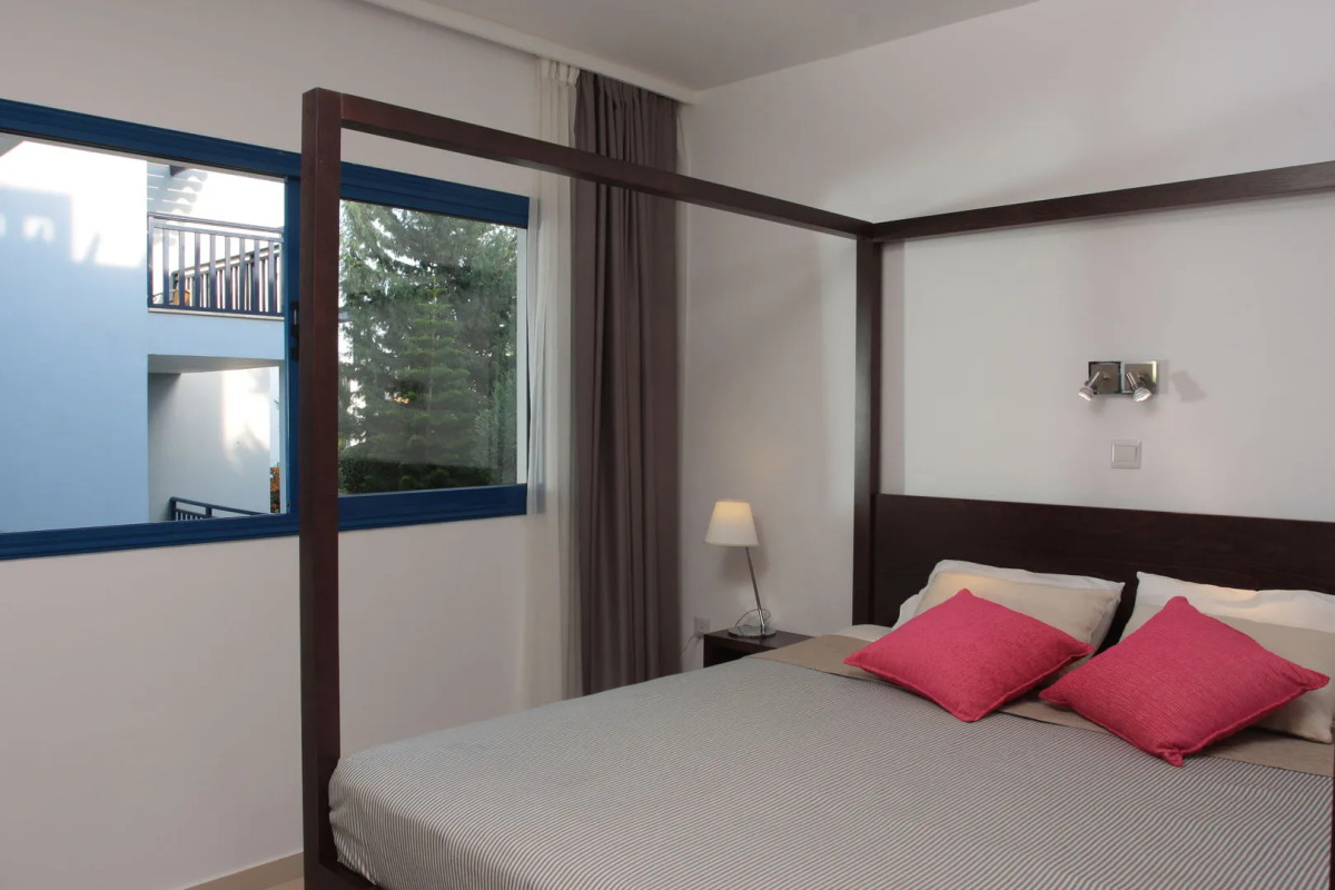 MarisMare Apartments