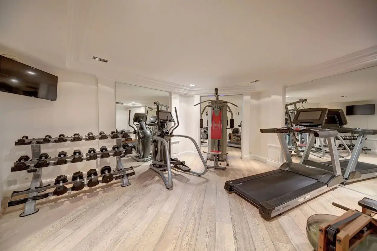 Chalgrin Boutique Hotel