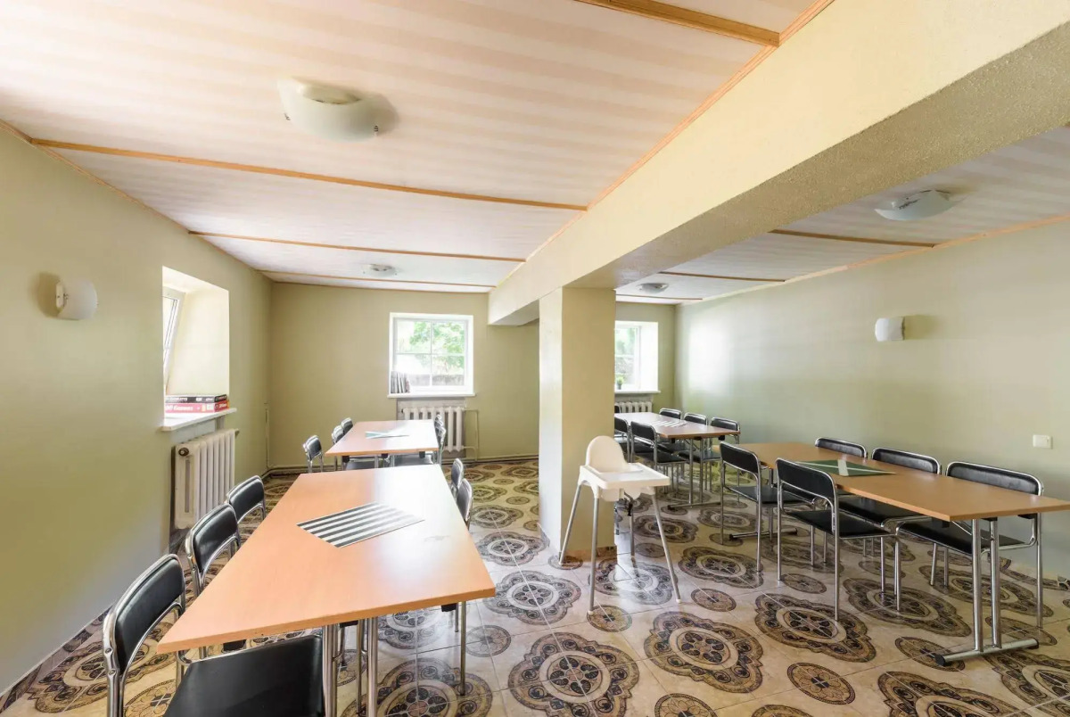 Downtown Forest Hostel & Camping