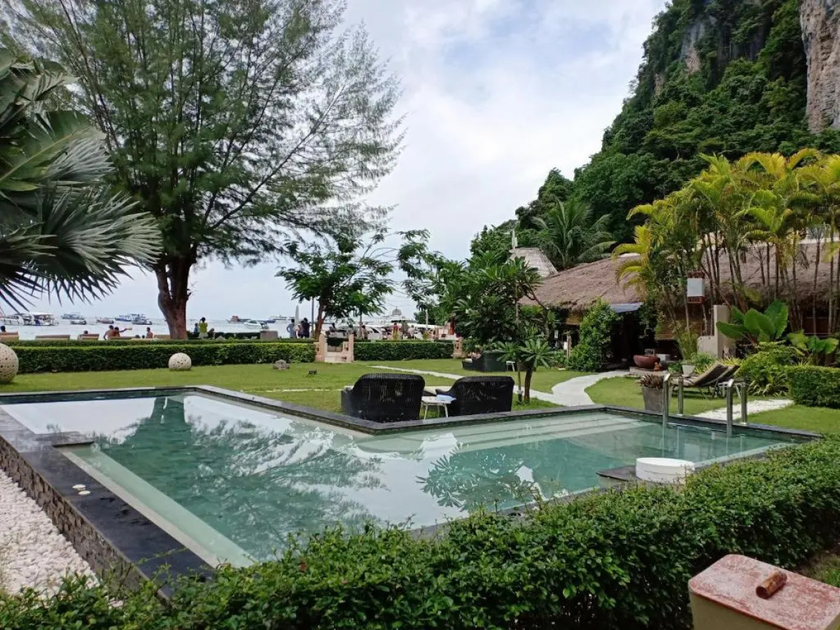 Mama Beach Residence