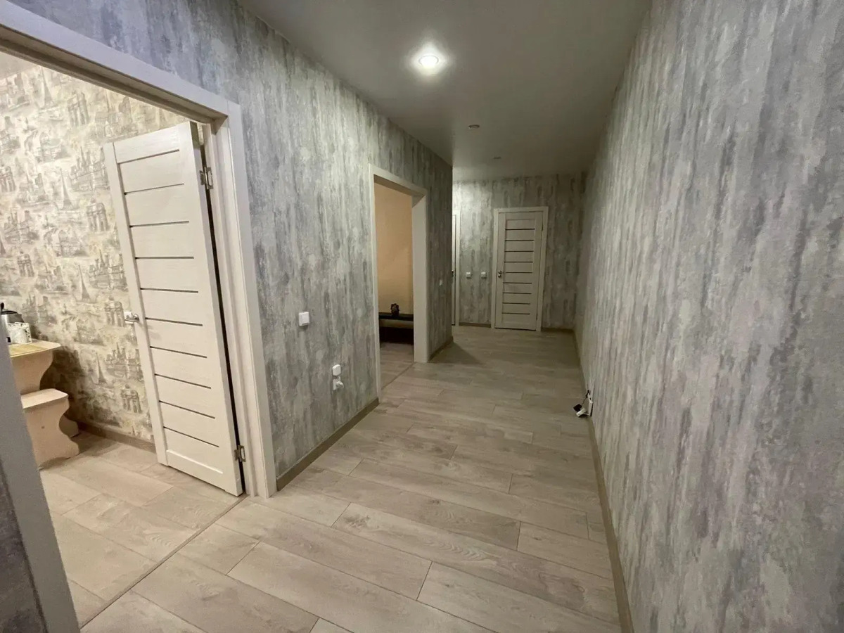 Сниму квартиру на улице Октябрьской Революции