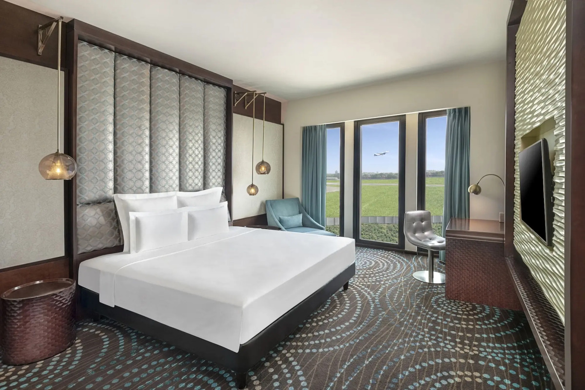 Pullman New Delhi Aerocity Hotel