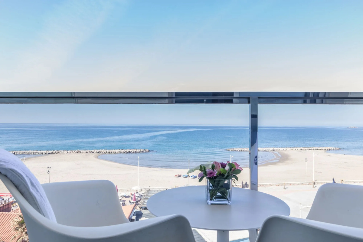 AZ Hotel Vague d’Or