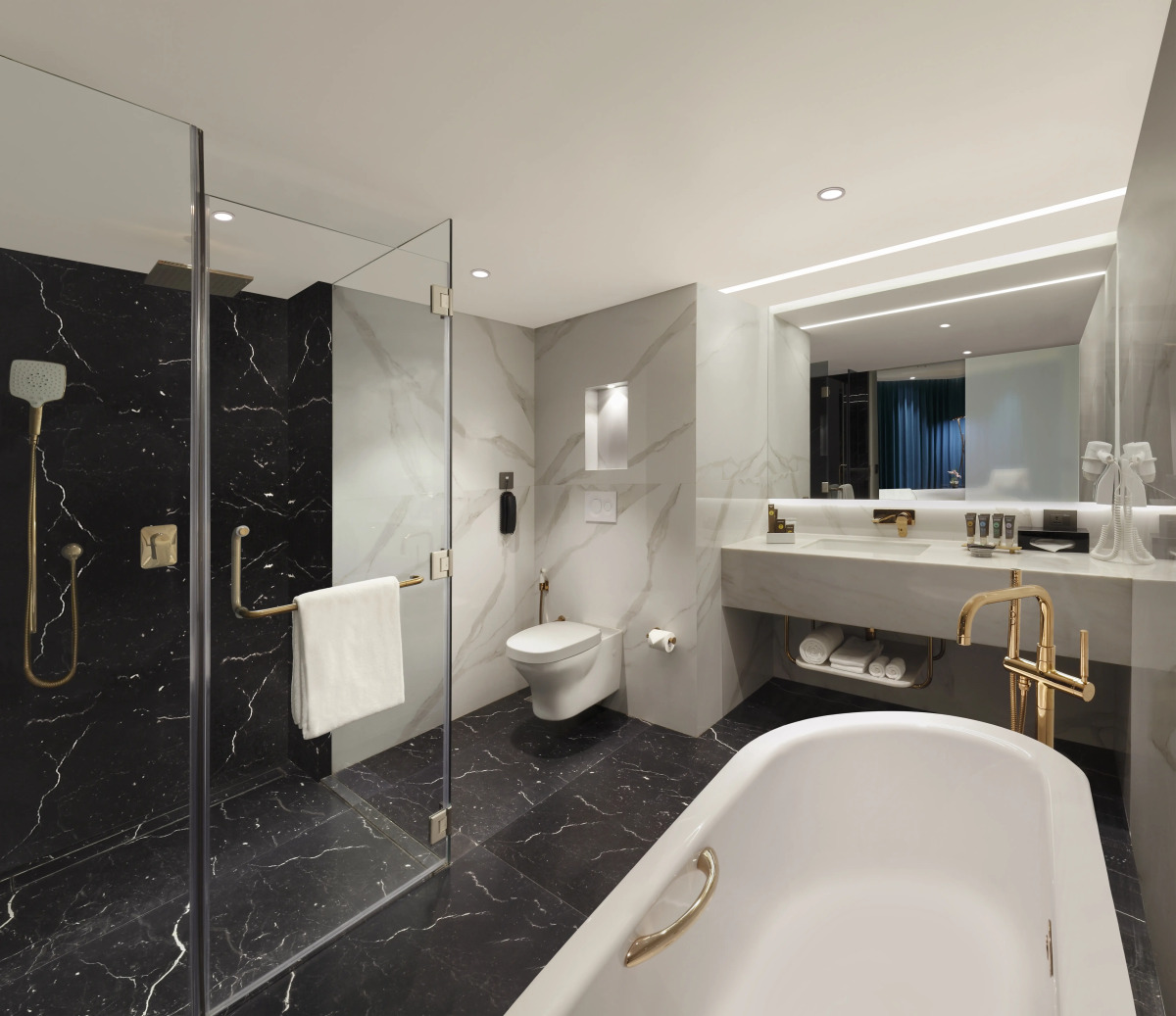 Novotel Mumbai Juhu Beach Hotel