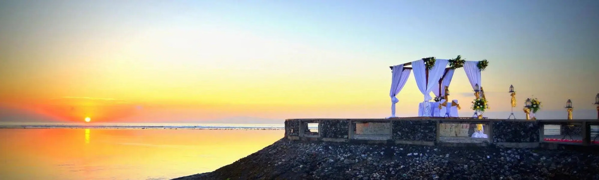 Отель Bali Beach