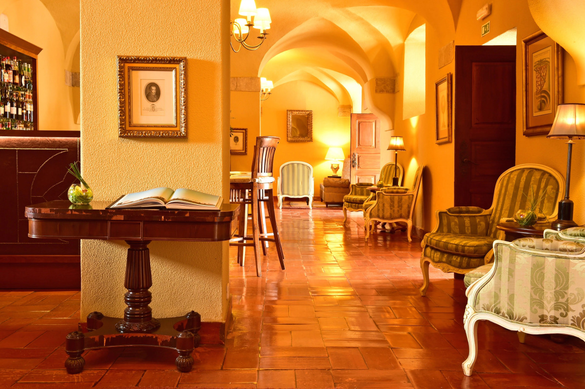 Pousada Castelo de Palmela - Historic Hotel