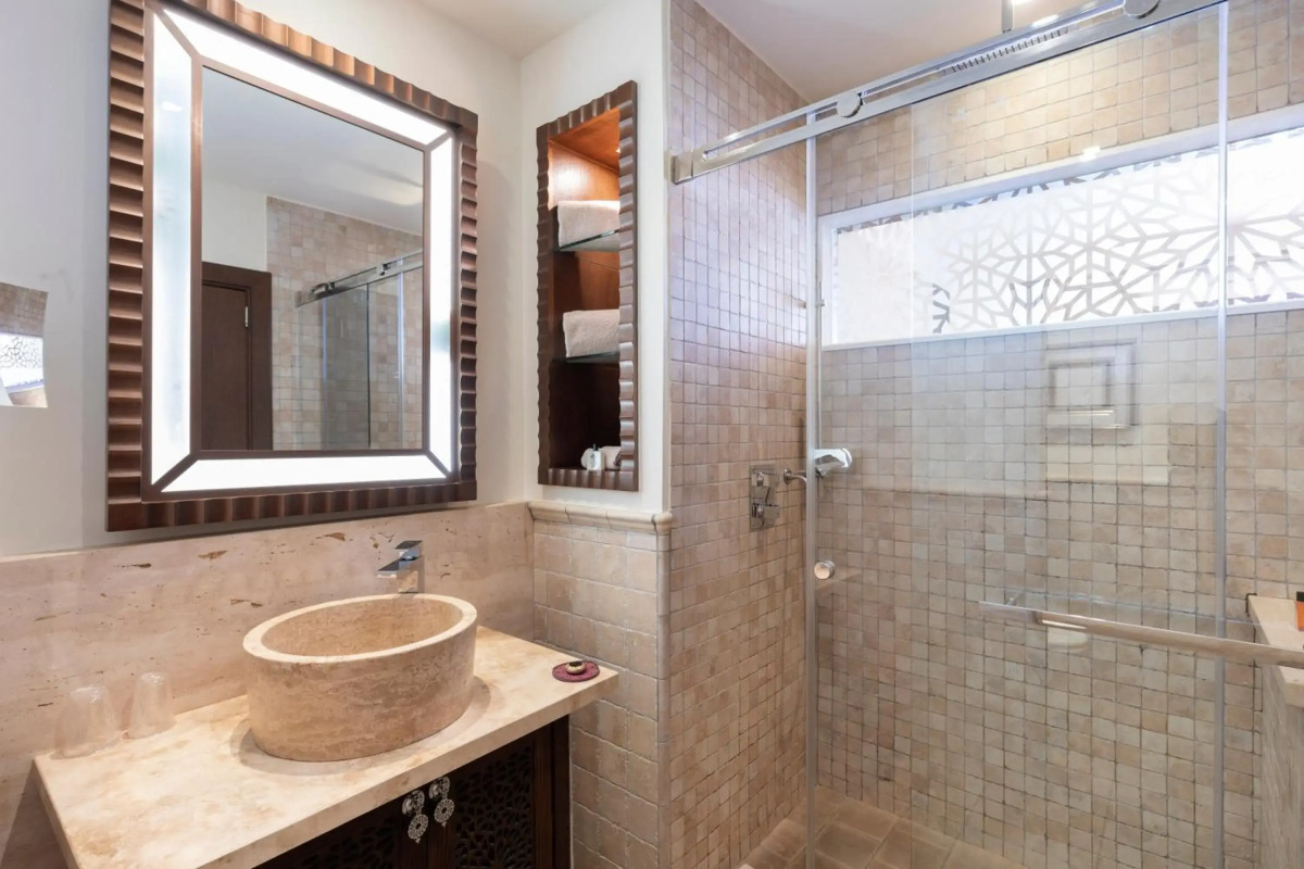 Tiara Miramar Beach Resort