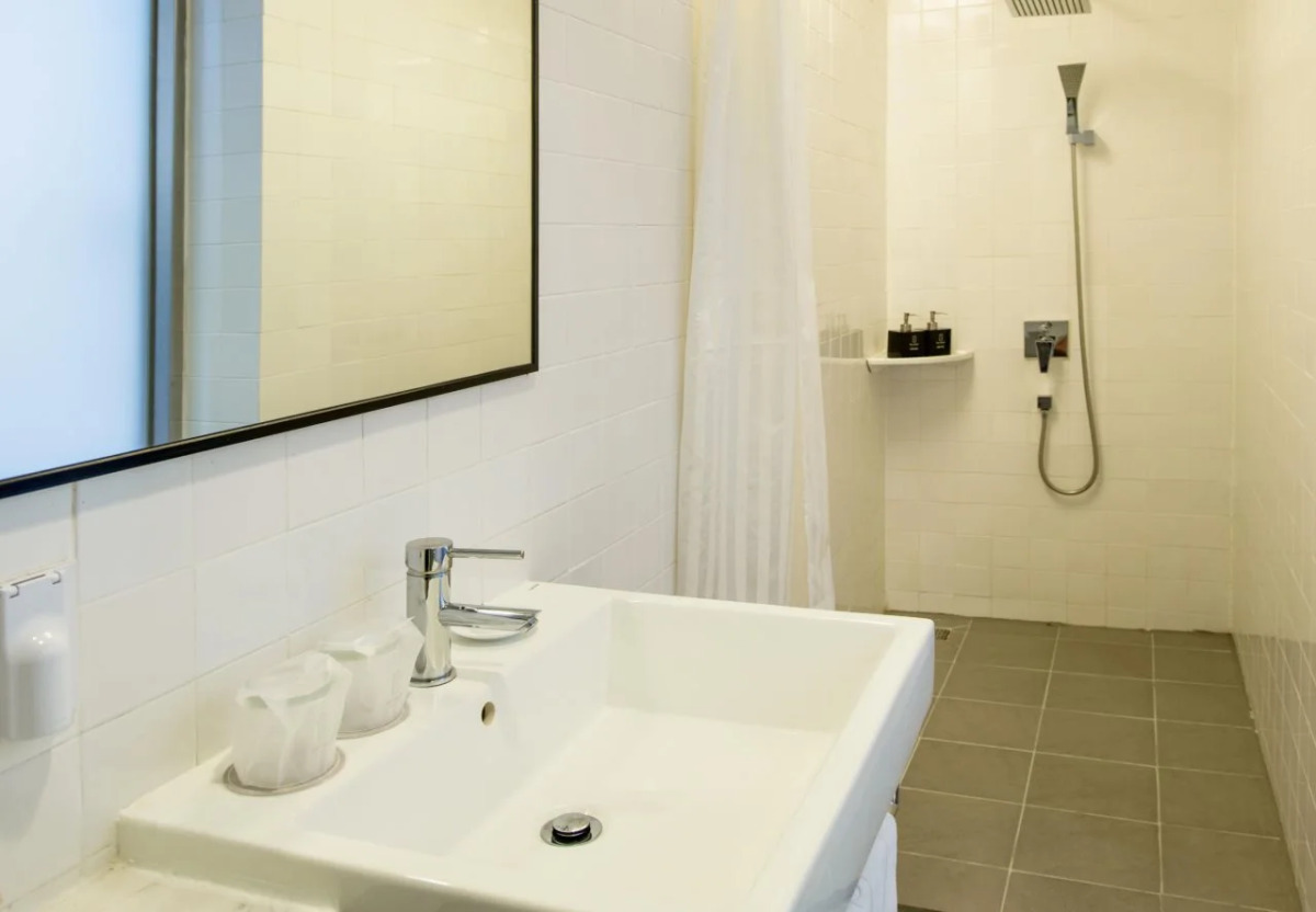 The Alcove Library Hotel