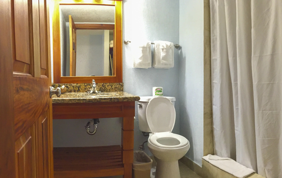 CocoLaPalm Seaside Resort