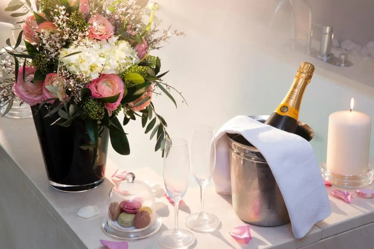 Hotel Lumen Paris Louvre