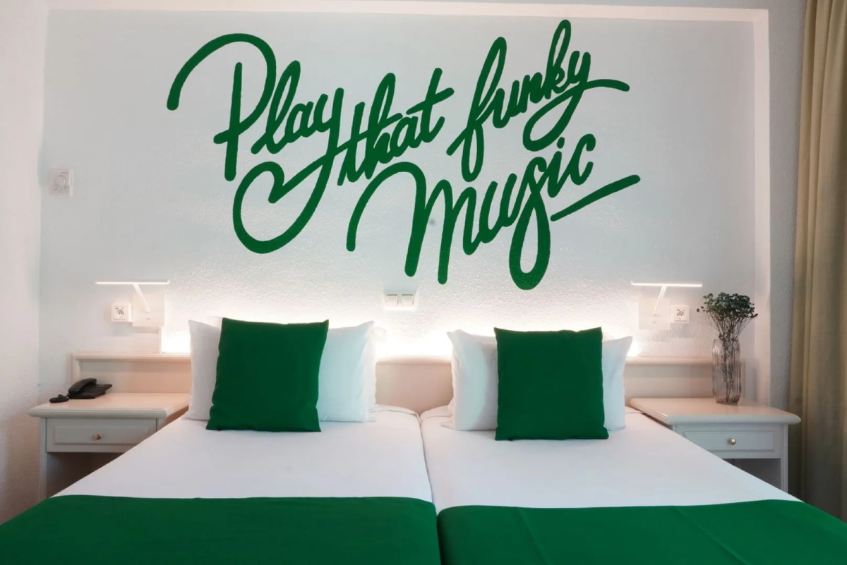 Lloret Vibe Affiliated by FERGUS