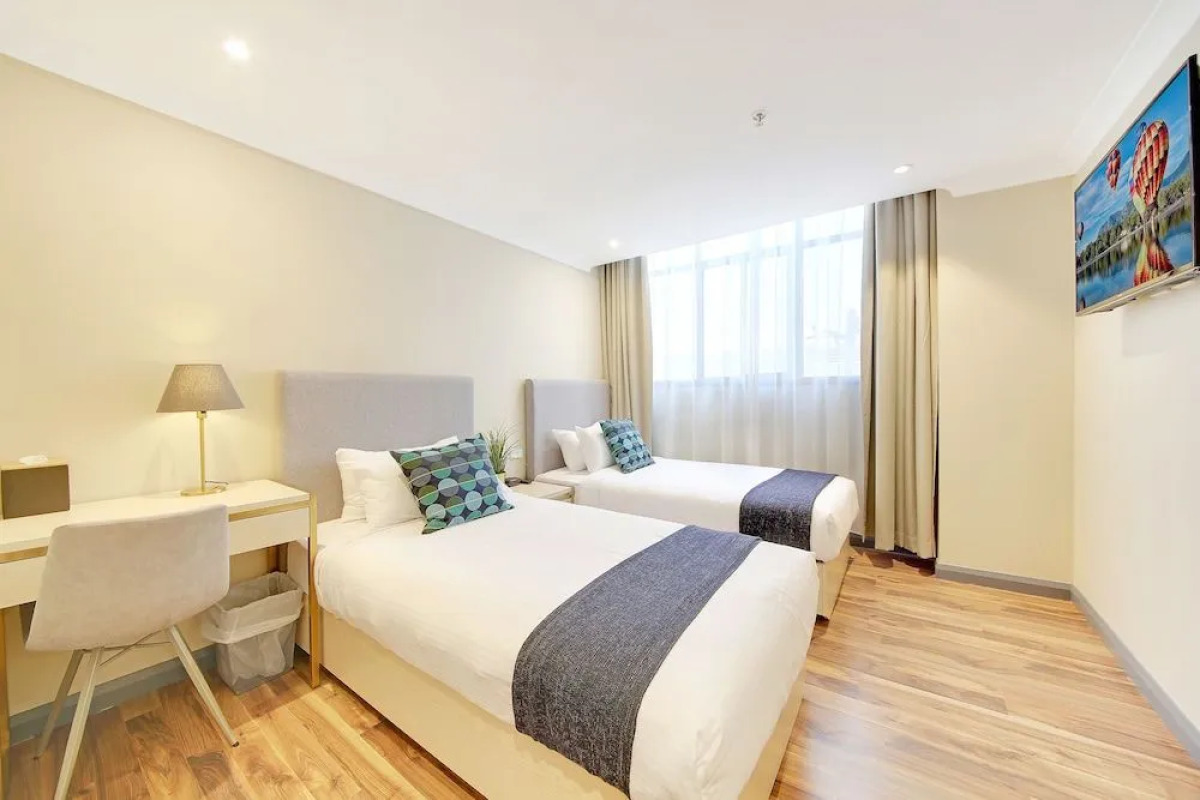 BreakFree on Broadway Sydney