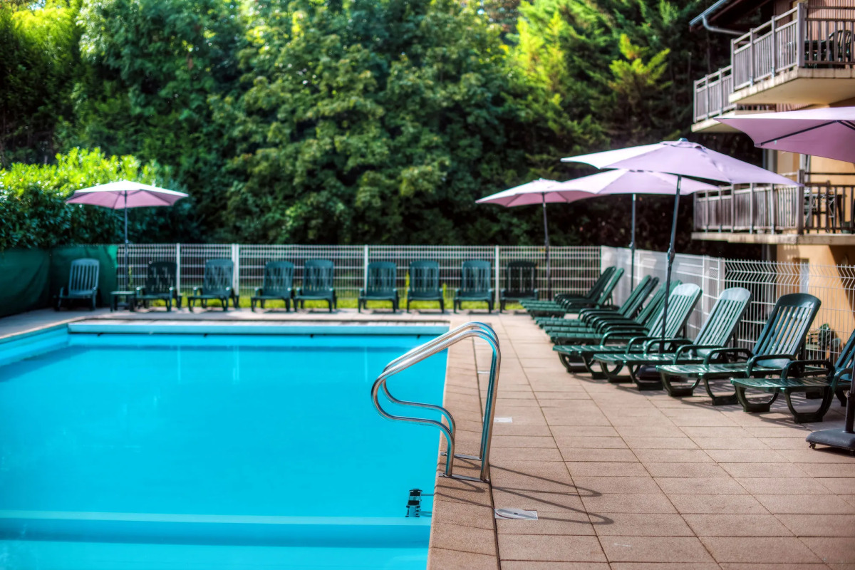 Zenitude Hotel-Residences Les Terrasses du Lac