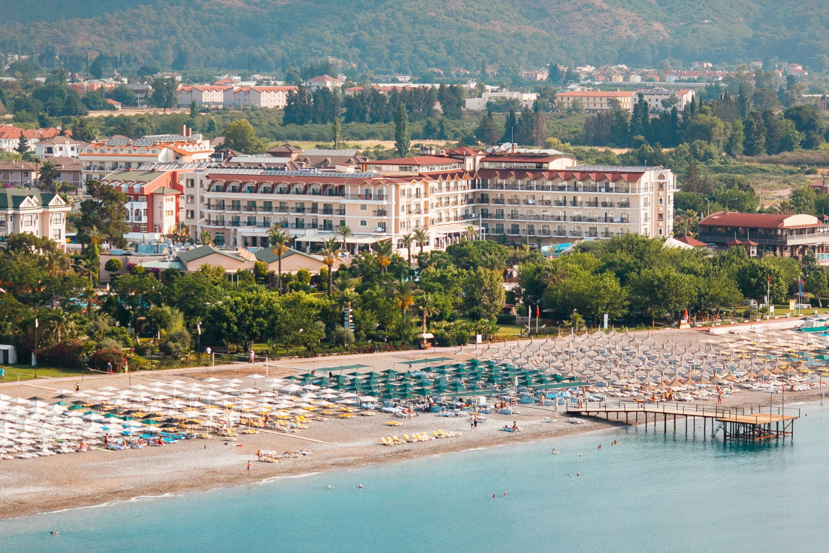 Отель L'Oceanica Beach Resort All Inclusive