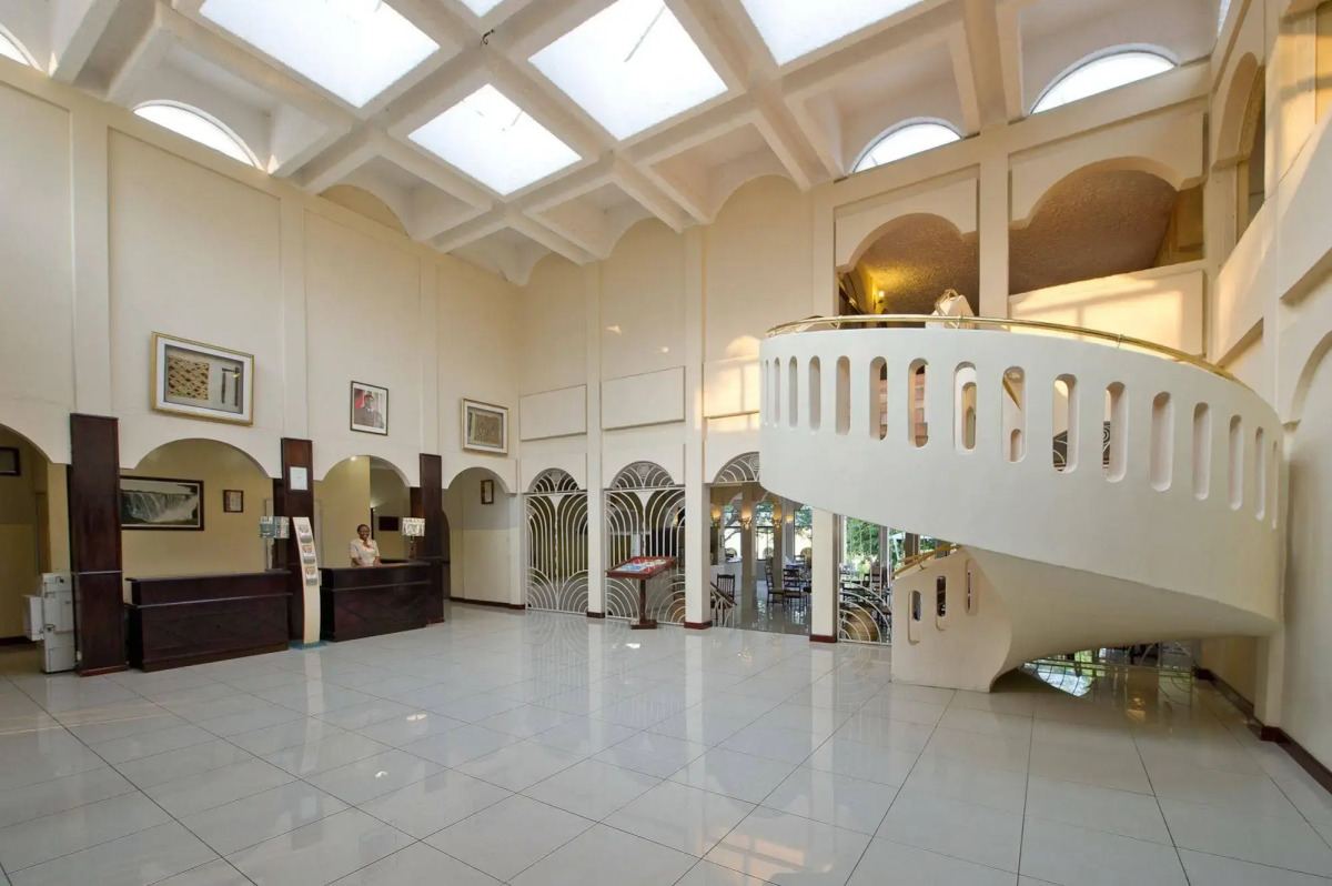 Victoria Falls Rainbow Hotel