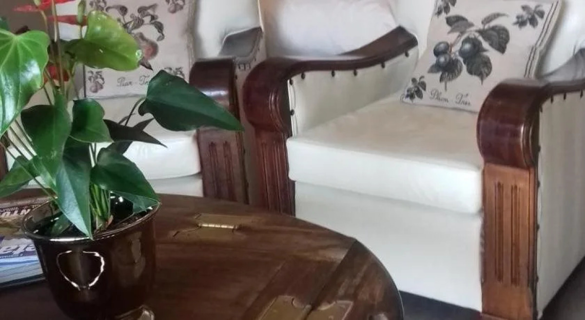 Mulligans Golf Lodge