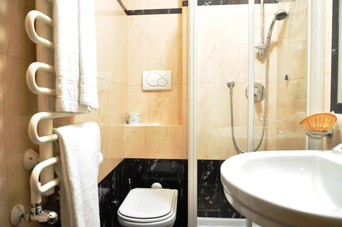 Отель San Guido Porta Volta