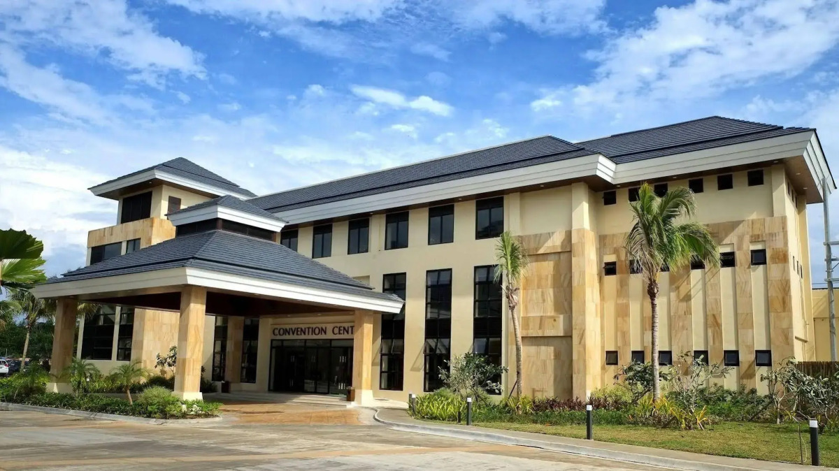 Henann Resort Alona Beach