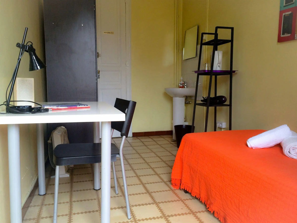 Barcelona City Ramblas (Pensión Canaletas)