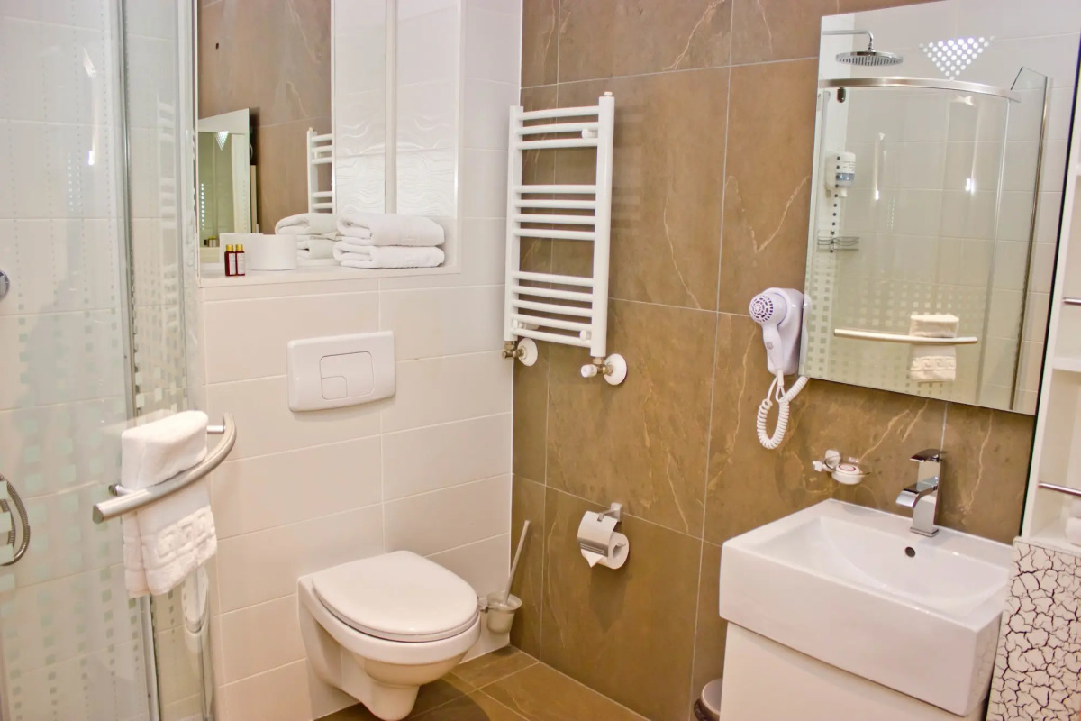 Z Executive Boutique Hotel