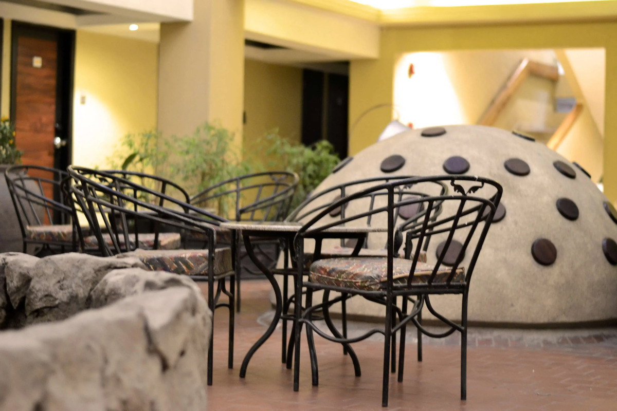 Best Western Plus Meridian Hotel