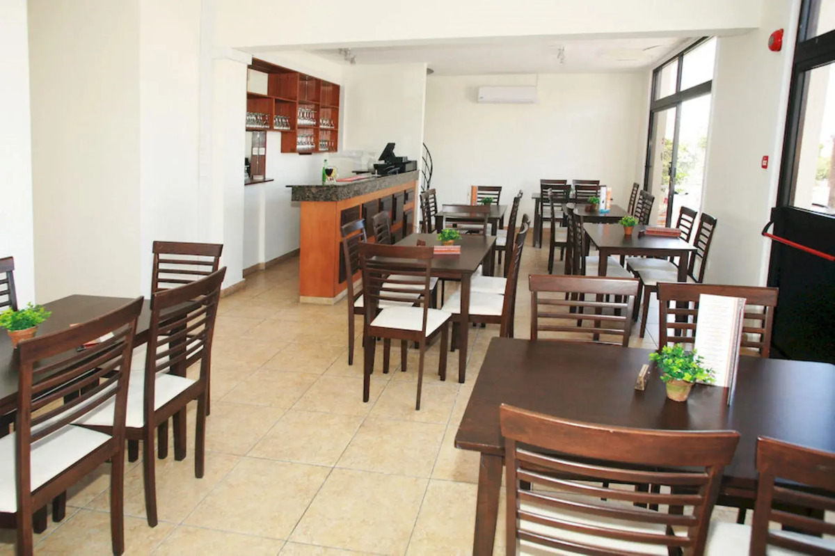 New York Plaza Hotel Apartments