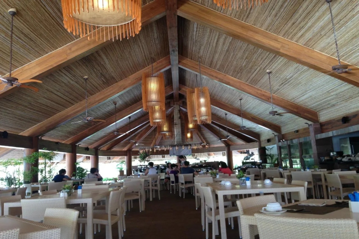 Bluewater Panglao Beach Resort