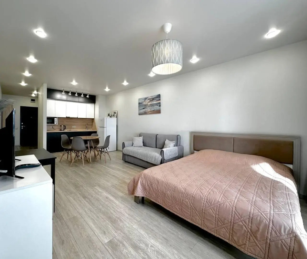 Апартаменты на улице Смолина 61