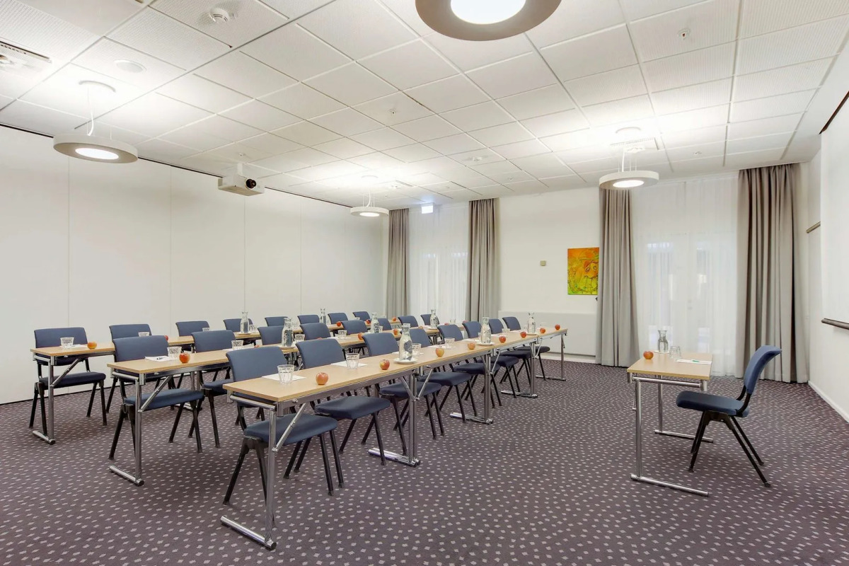 Отель Best Western Plus Park Globetrotter Copenhagen Airport