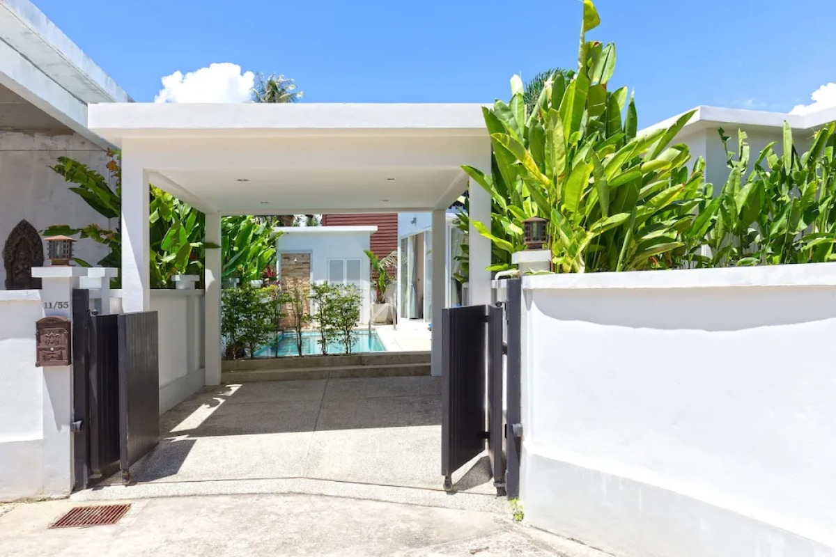 Tropical Holiday 2BR Pool Villa Greens 9