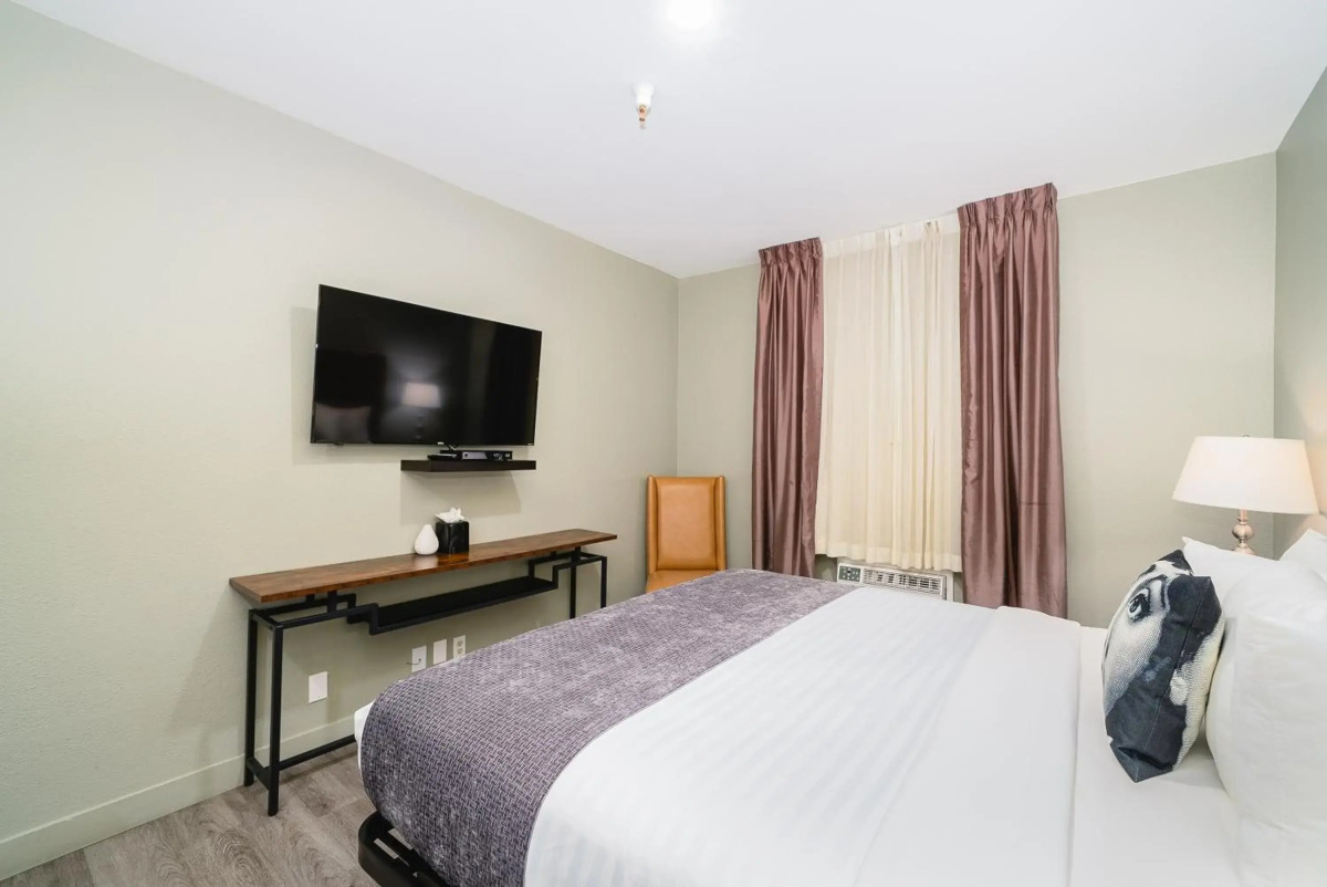 Urban Boutique Hotel