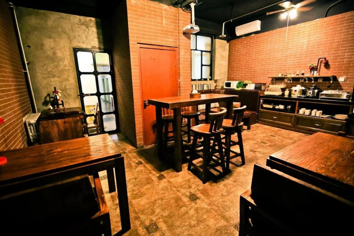 Nostalgia Hotel（Beijing YongheLama & Nanluoguxiang）