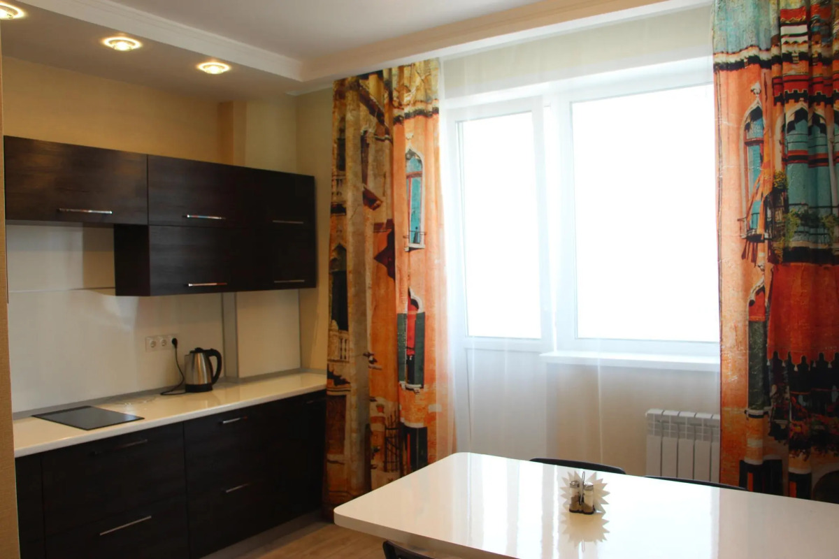 Много квартир на улице Федерации